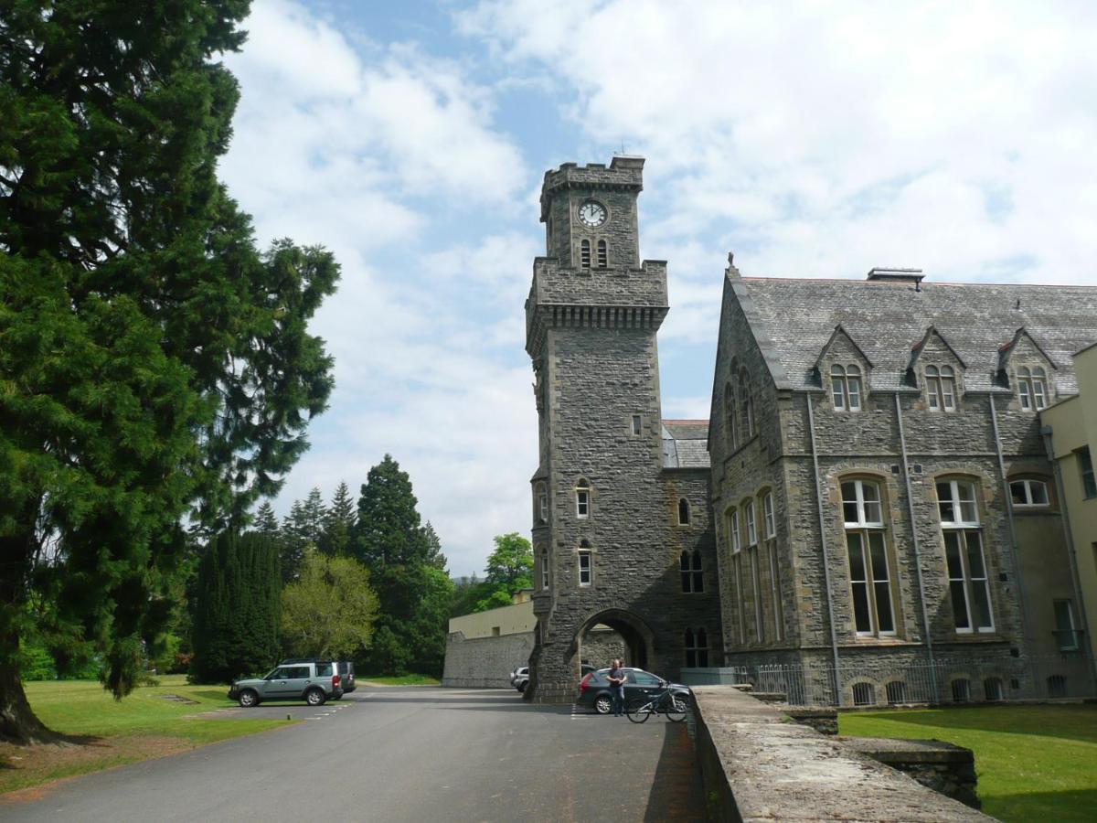 Old School Apartments Highland Club Fort Augustus Exterior photo