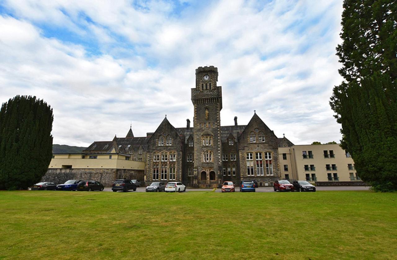 Old School Apartments Highland Club Fort Augustus Exterior photo