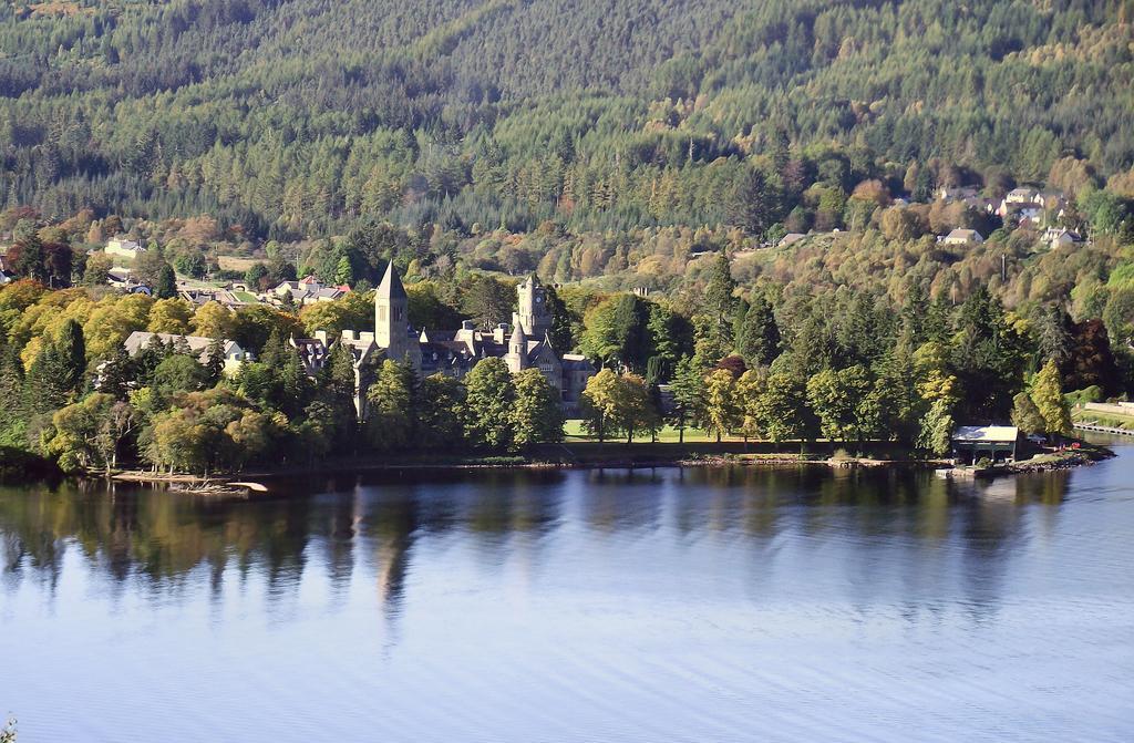 Old School Apartments Highland Club Fort Augustus Room photo